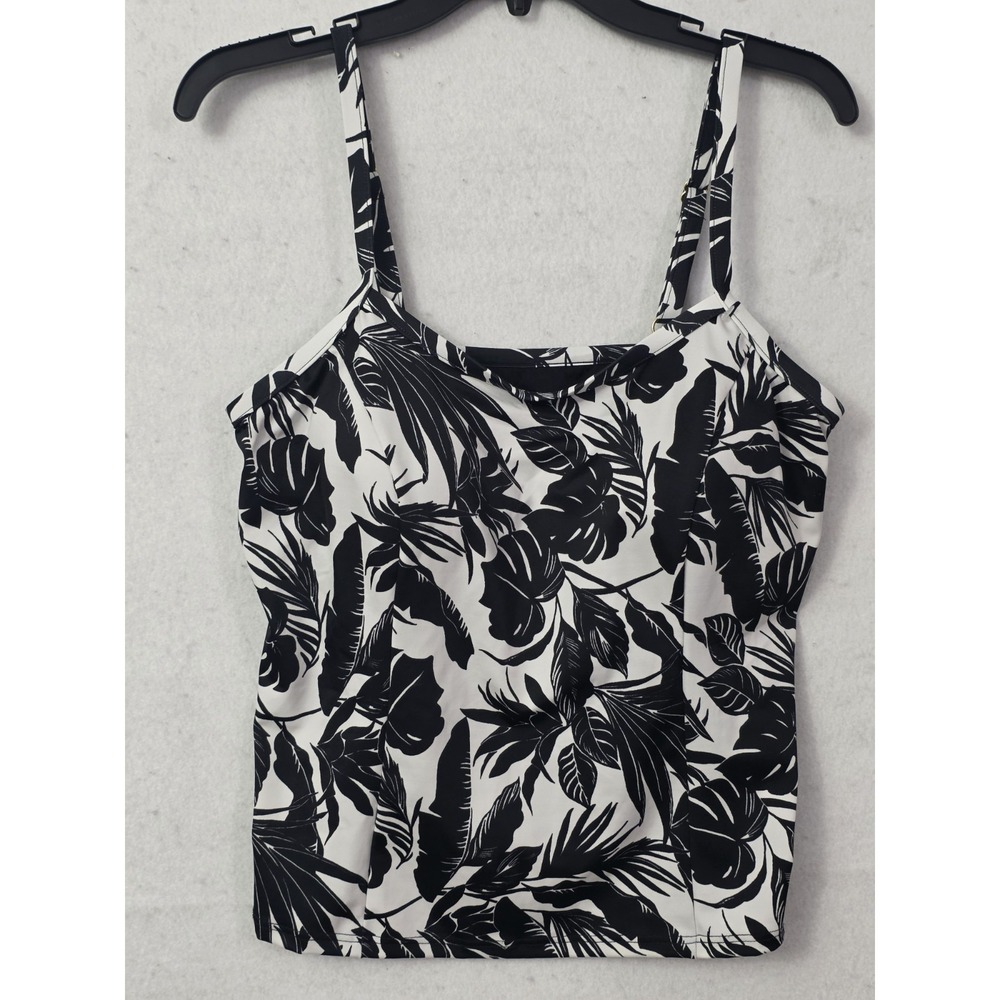 Fit 4U tankini top a black andwhite tropical palm leaf print with adjustable 16W